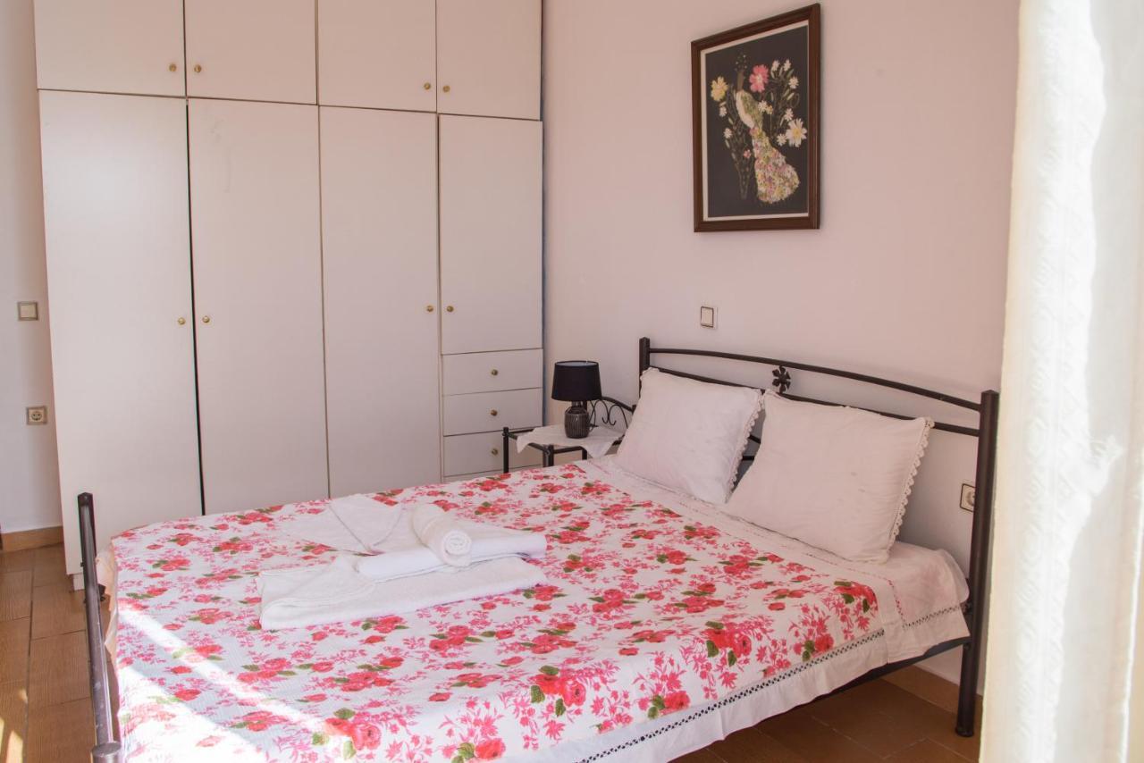 Sette Isole Countryside Apartment Athanion Bagian luar foto